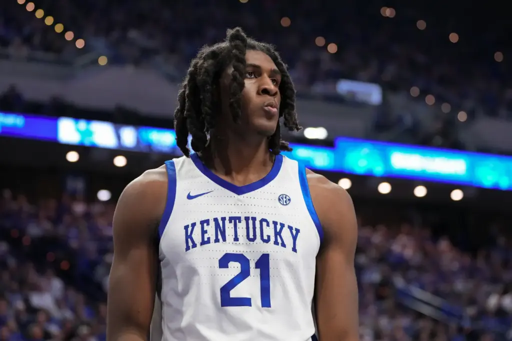 Jayden Quaintance #21 of the Kentucky Wildcats