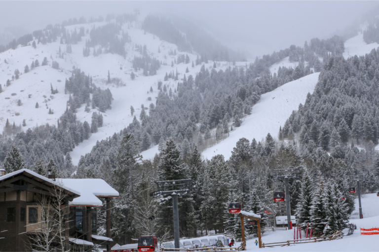 Heavy Snow Warning—up to 16 Inches To Hit Five States: ‘Hazardous’