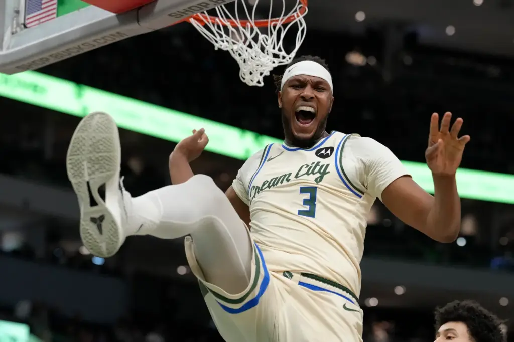 Myles Turner